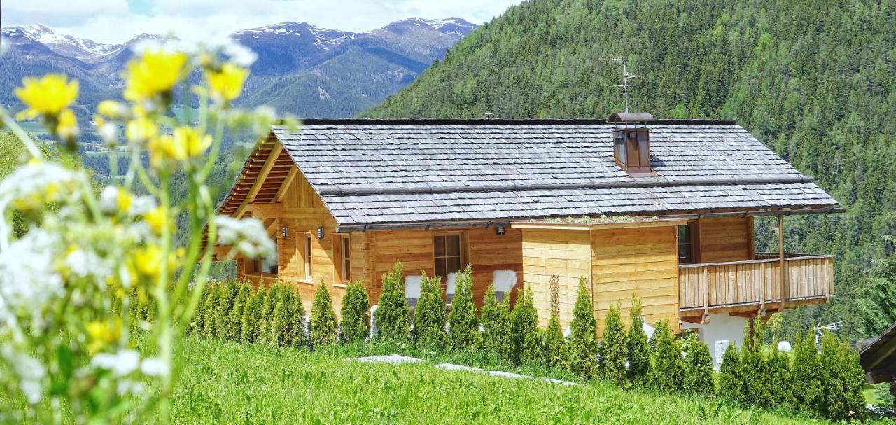 Chalet Oberguggenberg Сан Лоренцо ди Себато Екстериор снимка